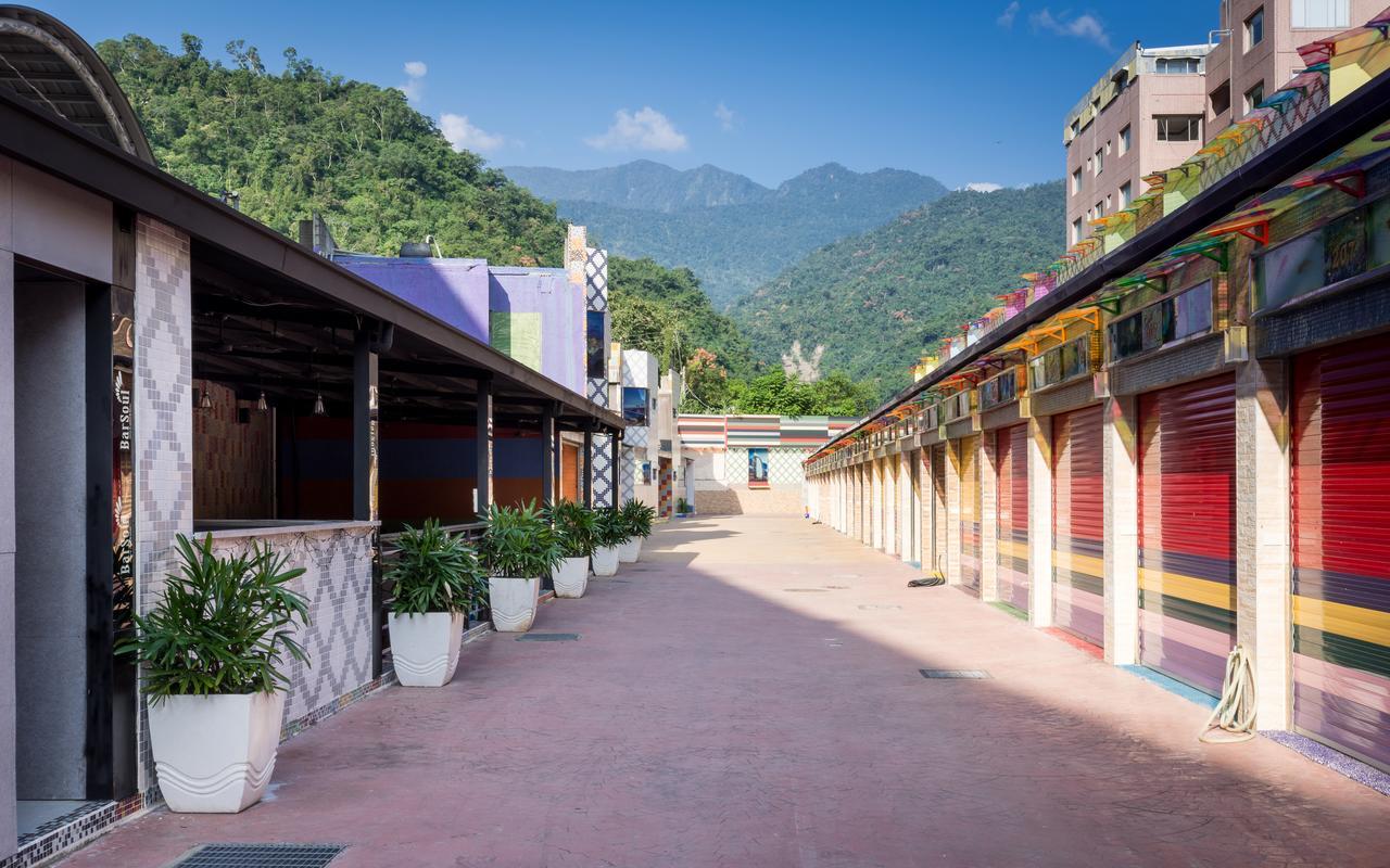 Chihpan City Wenquan Ngoại thất bức ảnh